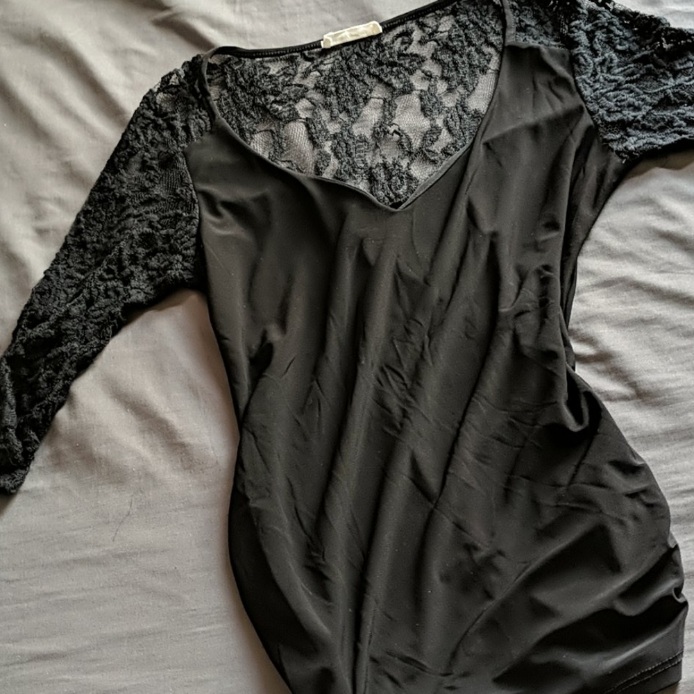 Black date night top